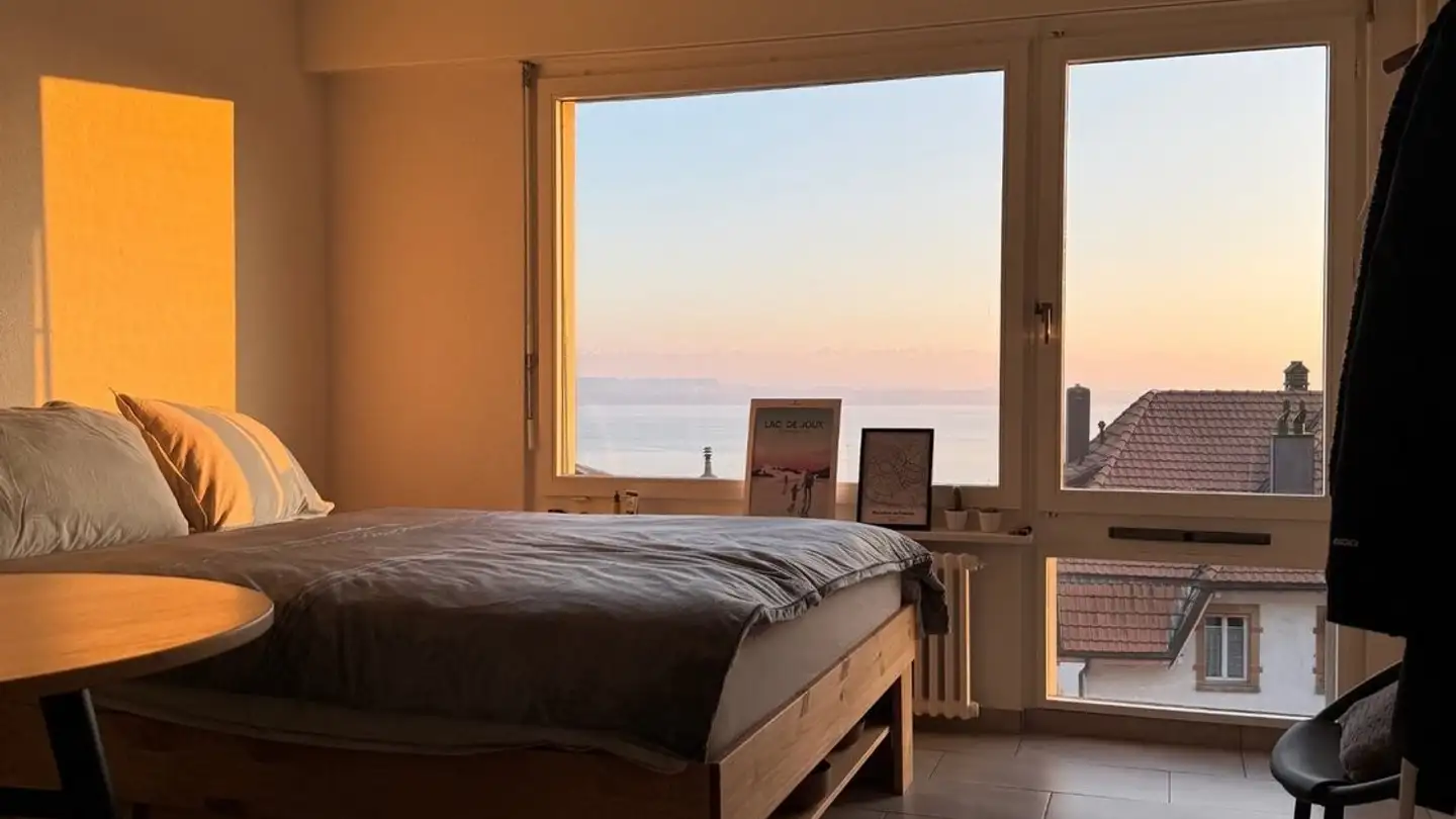 Appartement à louer - Rue Du Rocher, 2000 Neuchâtel - Photo 2