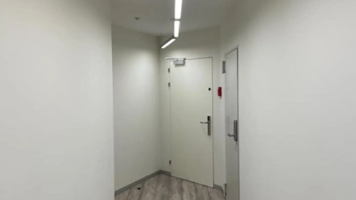 Commercial for rent - Avenue De Montchoisi 15, 1006 Lausanne - Photo 2