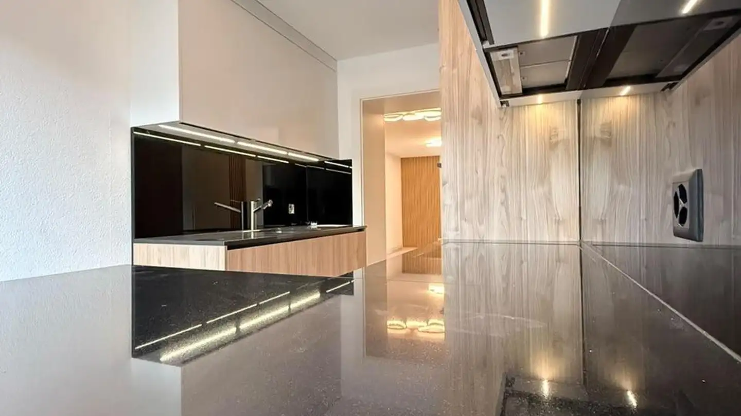 Wohnung mieten - Rue Fd.-Berthoud 6, 2108 Couvet - Foto 2
