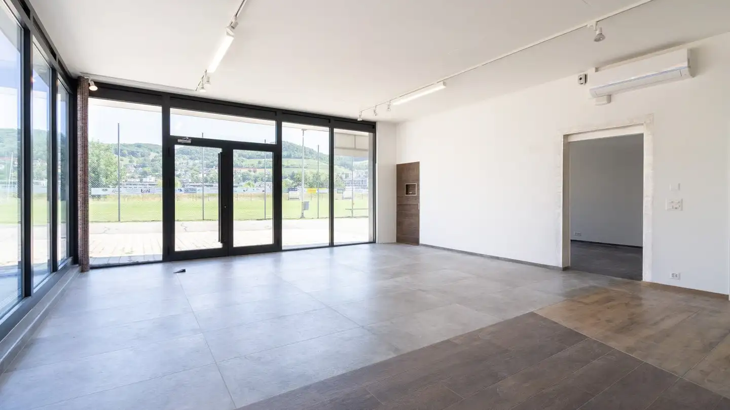 Commerciale in affitto - Hauptstrasse 1, 5314 Kleindöttingen - Foto 3