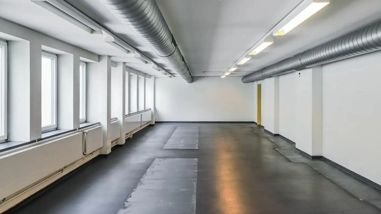 Immeuble mixte à louer - Isteinerstrasse 80, 4058 Basel