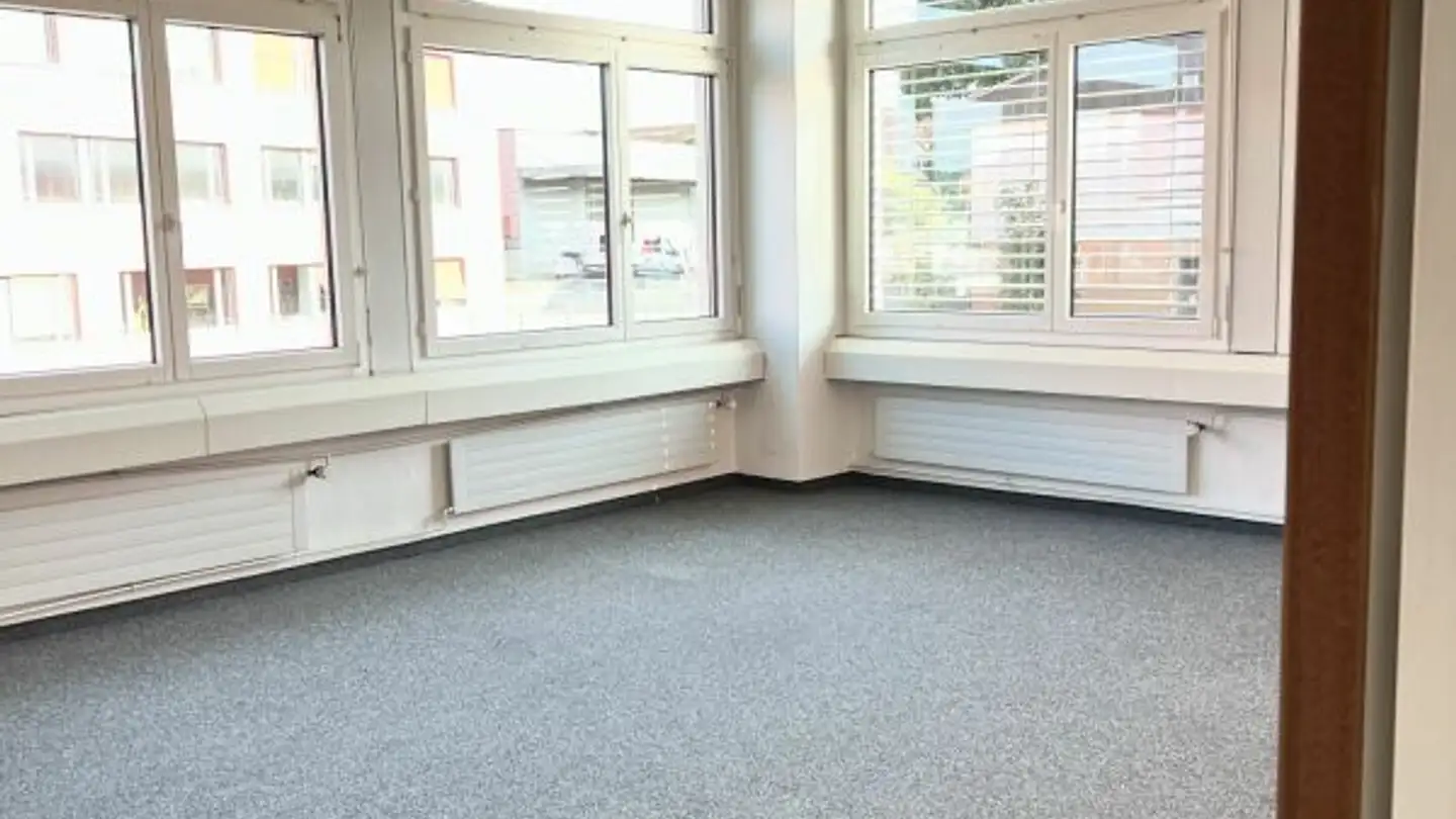 Spazio ufficio in affitto - Industriestrasse 25, 8604 Volketswil - Foto 2