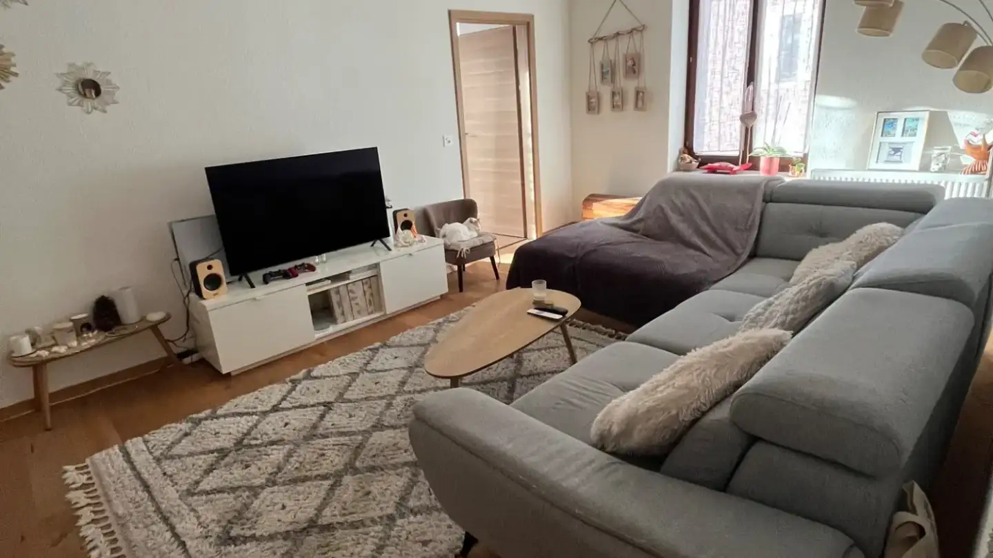 Wohnung mieten - Rue Du Centre, 2052 Fontainemelon - Foto 2