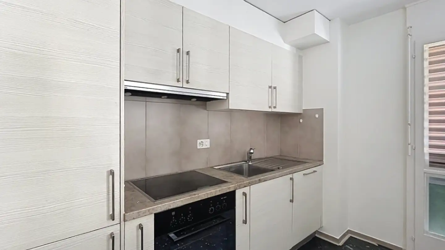 Apartment for rent - Chemin de l'Eaudine 4, 1820 Territet - Photo 2