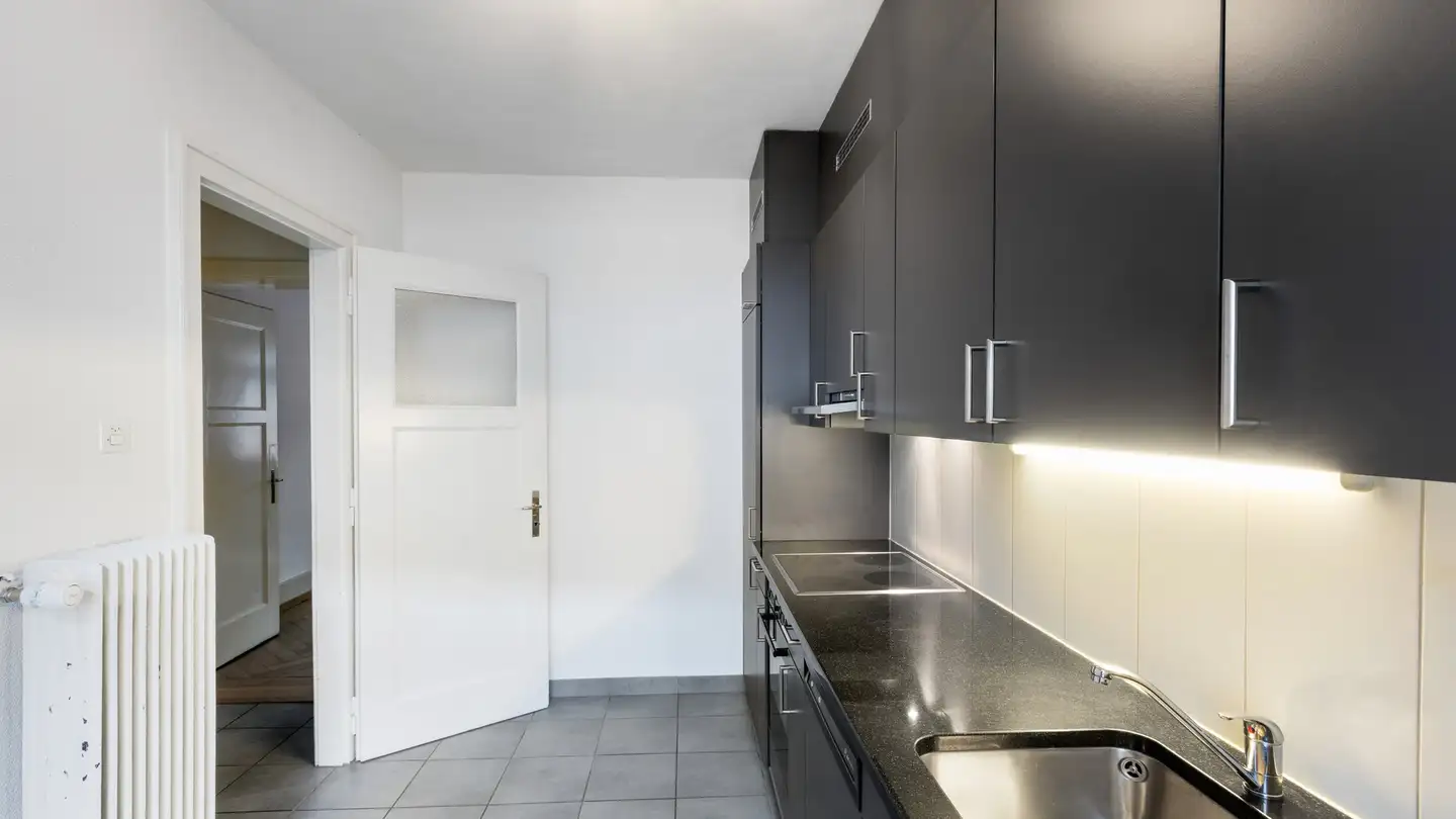 Apartment for rent - Rue Joseph-Reichlen 5, 1700 Fribourg - Photo 2