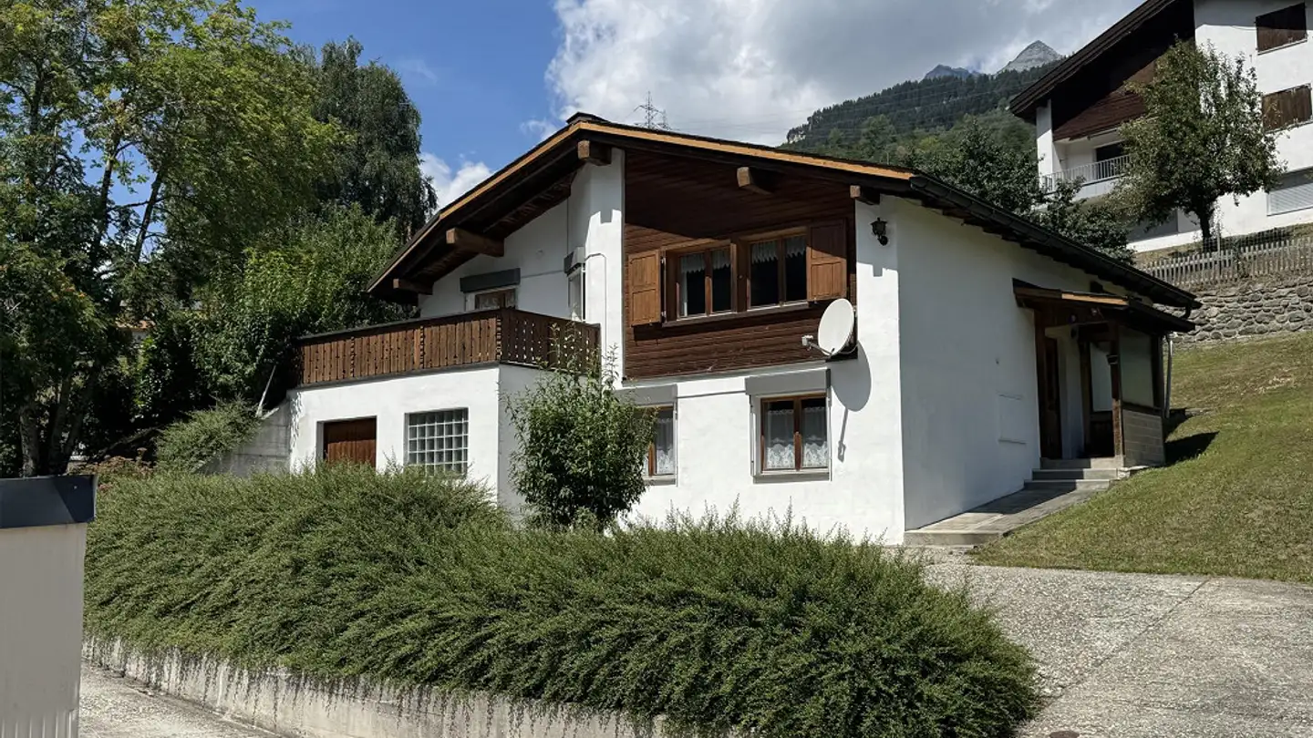 Casa singola in vendita - Via Sut Baselgia 9, 7163 Danis