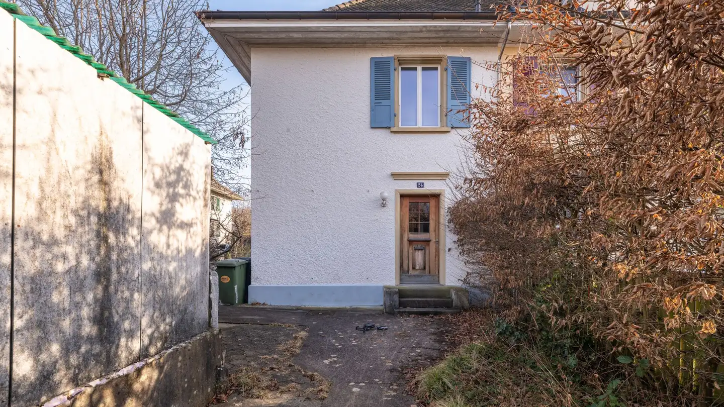 Single house for sale - Rue Du Krähenberg / Krähenbergstrasse, 2503 Biel/Bienne - Photo 3