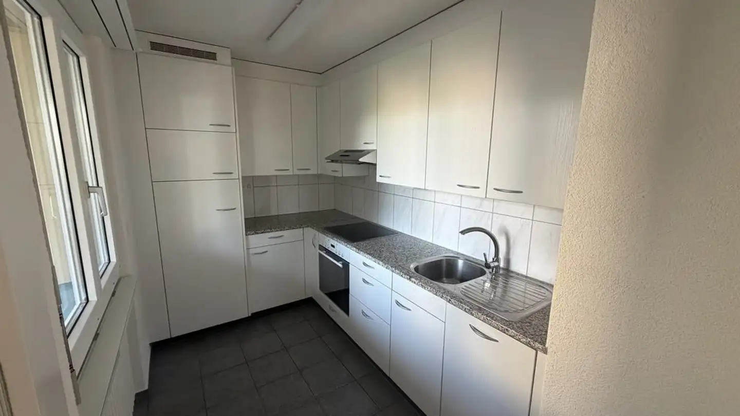 Wohnung mieten - Bahnhofstrasse 100, 8957 Spreitenbach - Foto 2