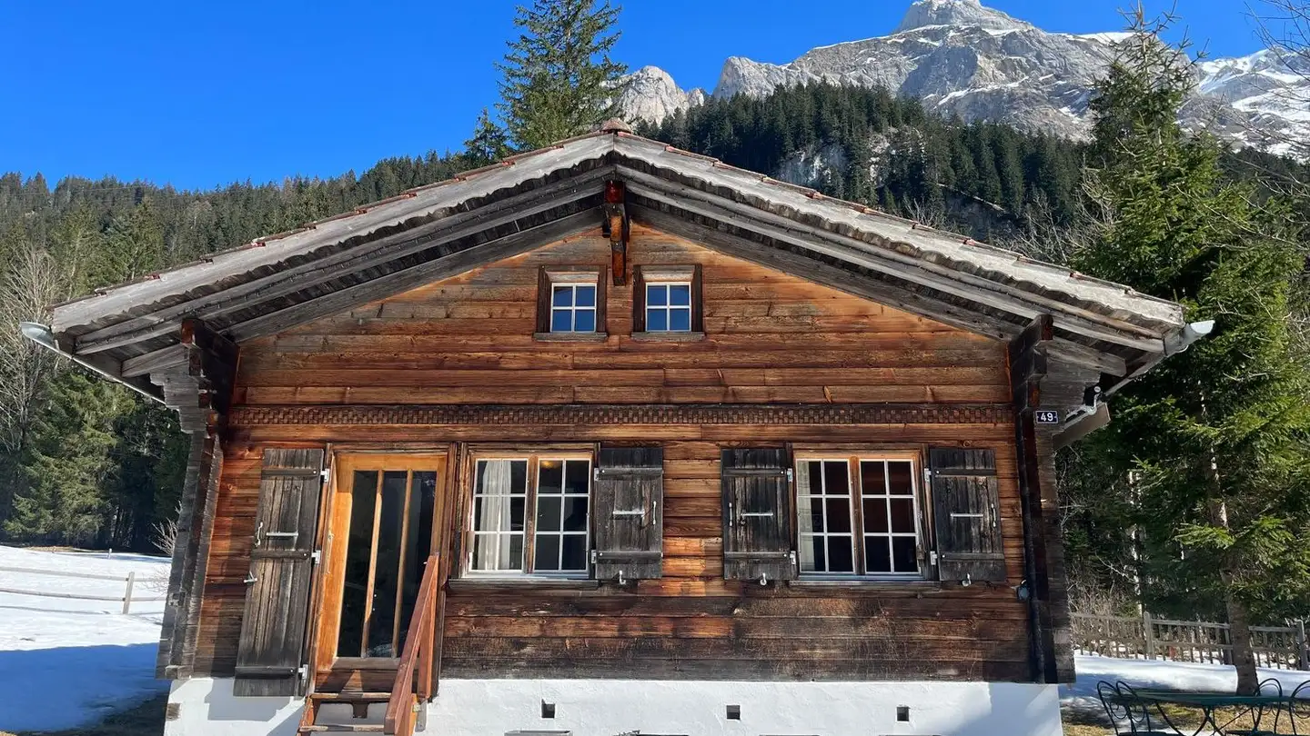 Chalet in vendita - Innergsteigstrasse 49, 3785 Gsteig b. Gstaad