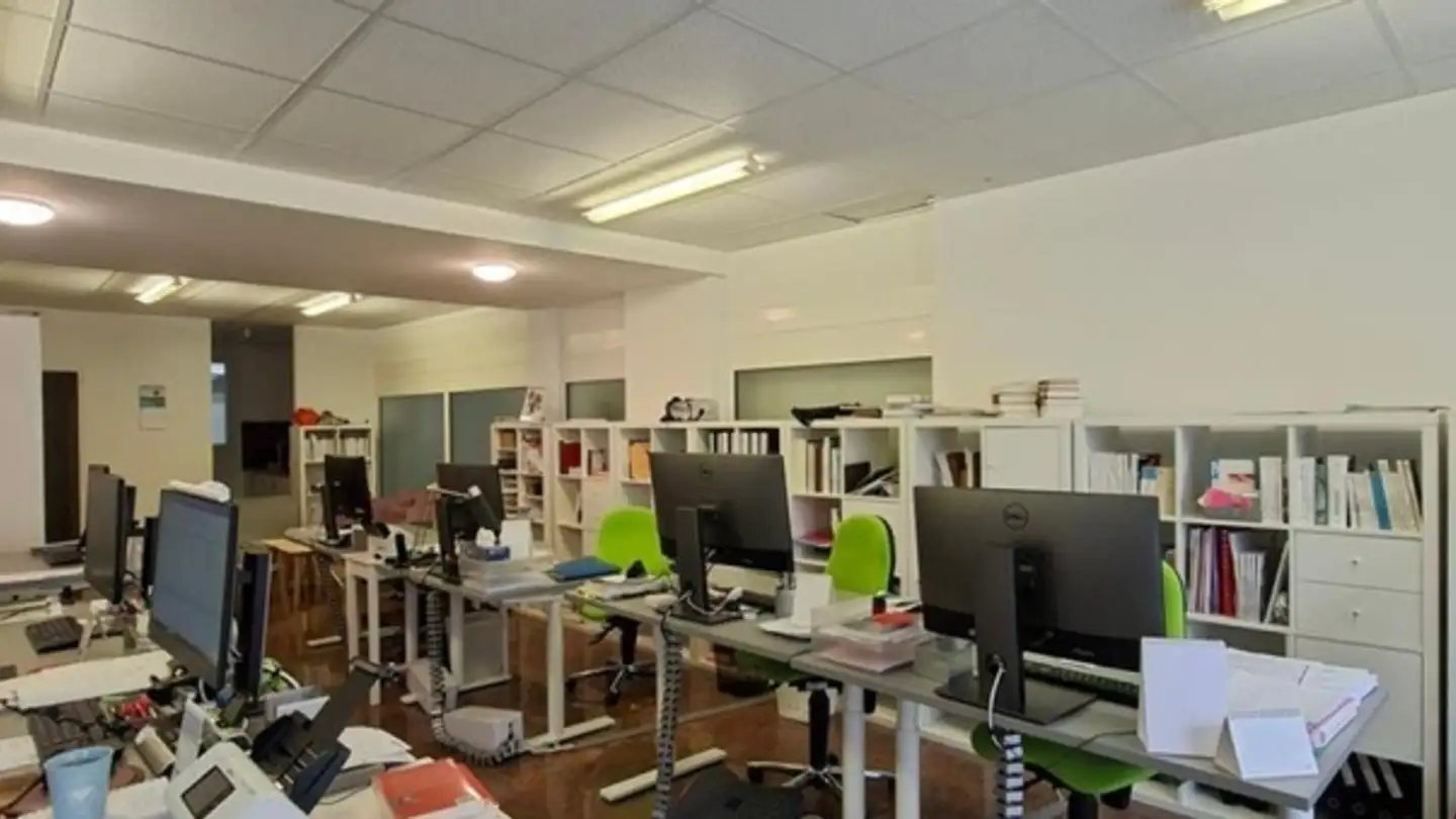 Bureau à louer - Rue Du Tertre 10, 2000 Neuchâtel