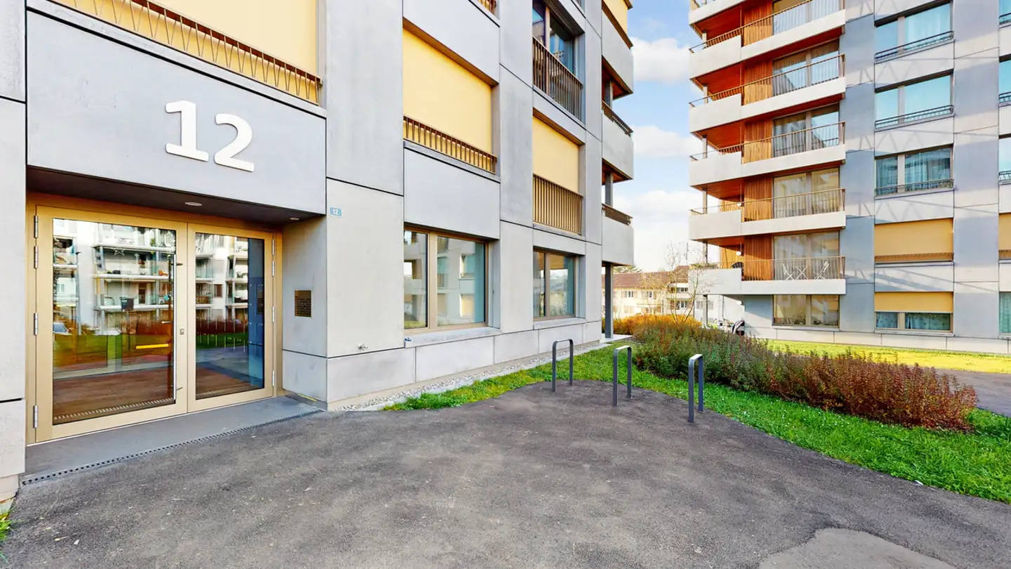 Appartement à louer - Lochäckerstrasse, 8302 Kloten - Photo 2