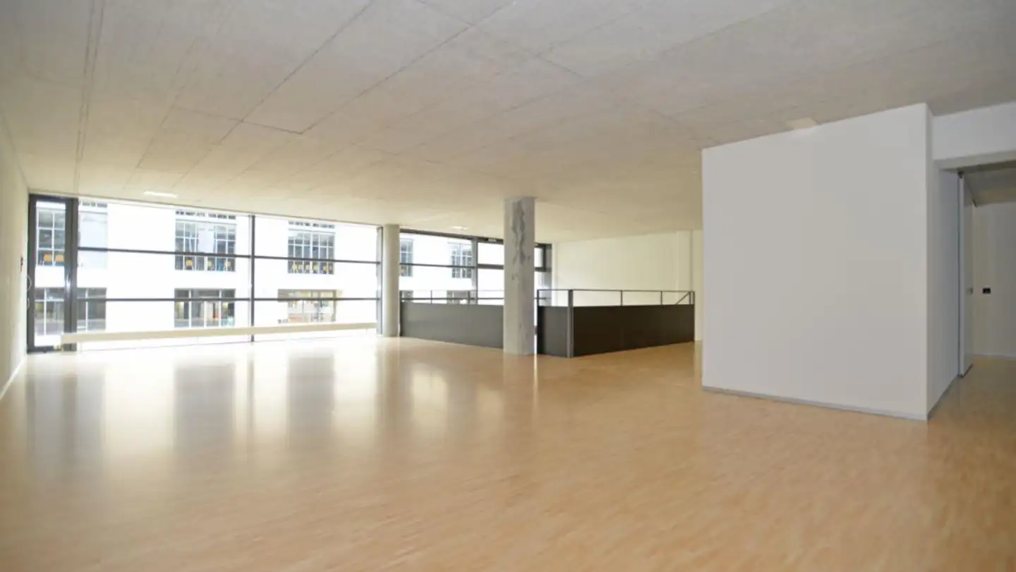 Commercial à louer - Katharina-Sulzer-Platz 8, 8400 Winterthur - Photo 3