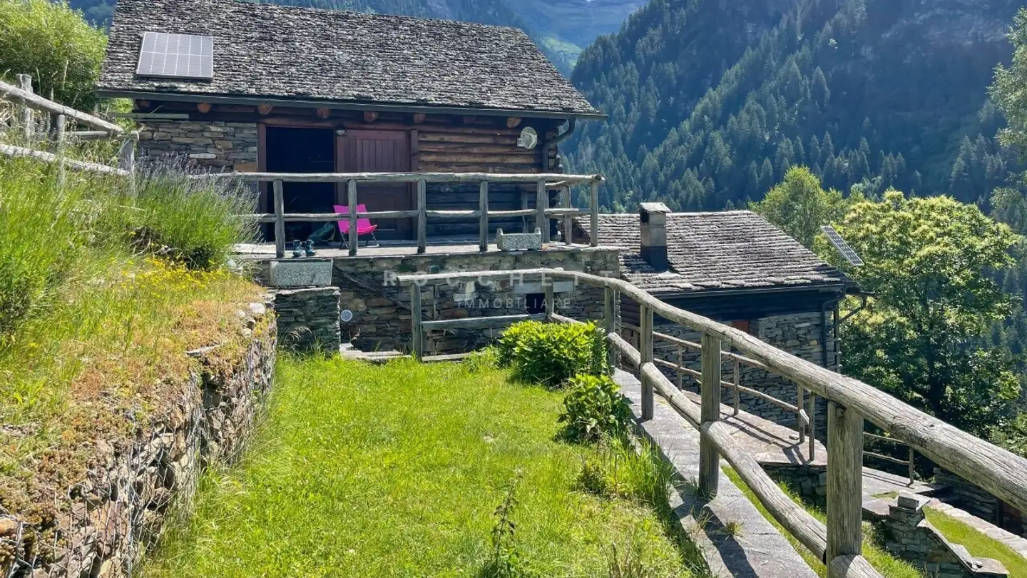 House for sale - 6713 Malvaglia - Photo 3