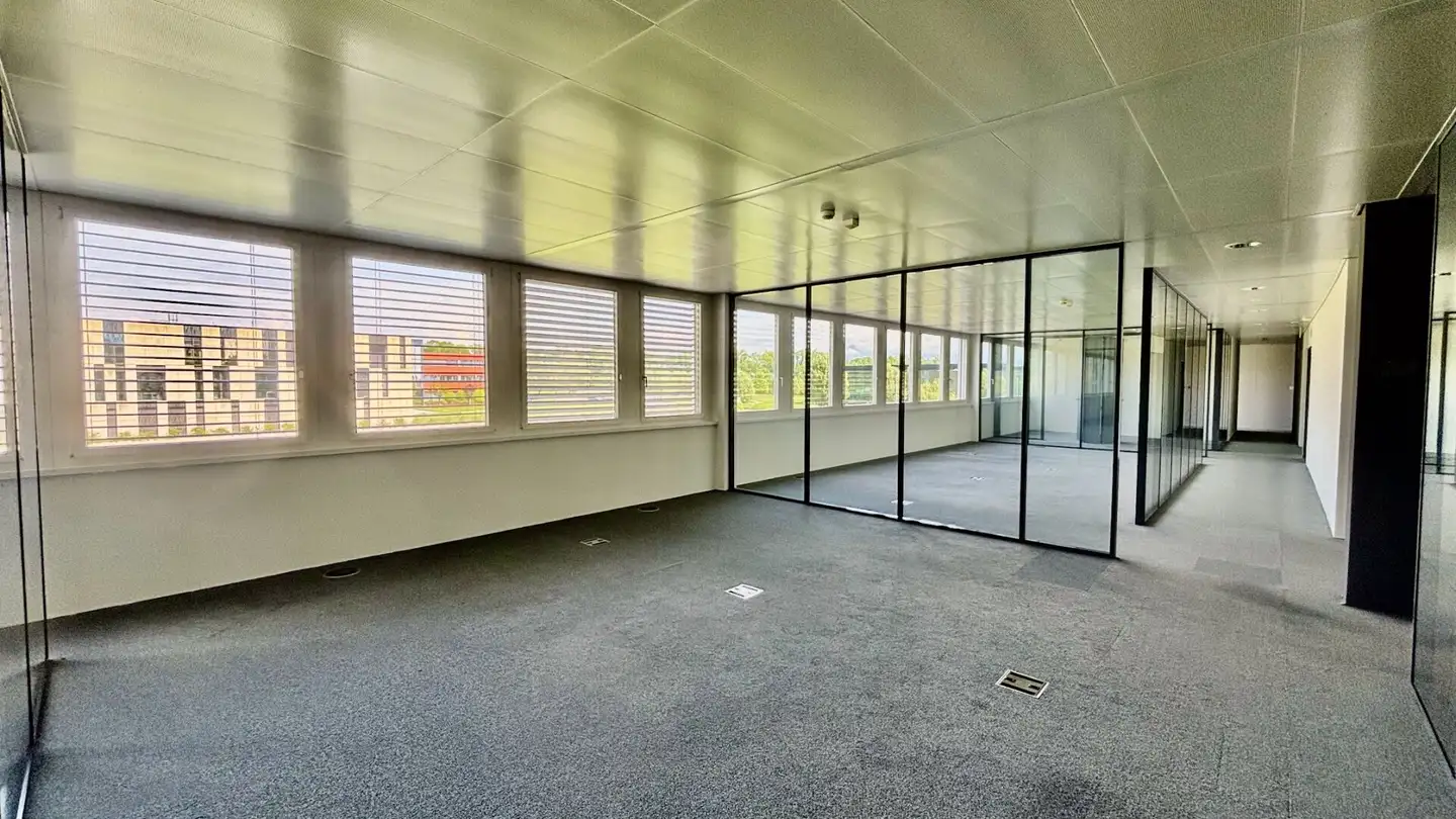 Office space for rent - 1163 Etoy