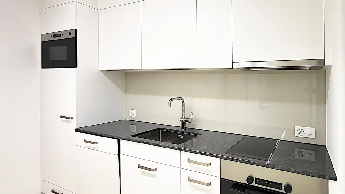 Gewerbe mieten - Rue De Flore / Florastrasse 16, 2502 Biel/Bienne
