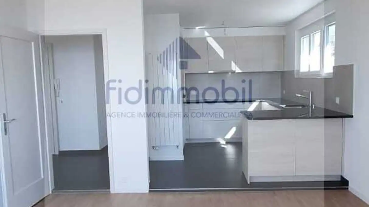 Appartamento in affitto - Rue De La Cassarde 9, 2000 Neuchâtel - Foto 3