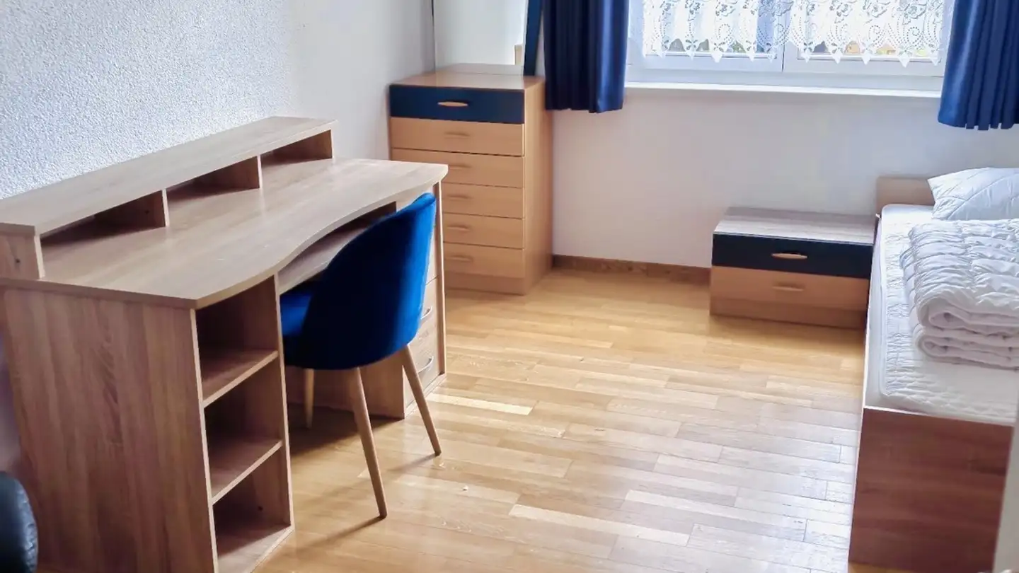 Zimmer mieten - Seuzachstrasse 8, 8413 Neftenbach