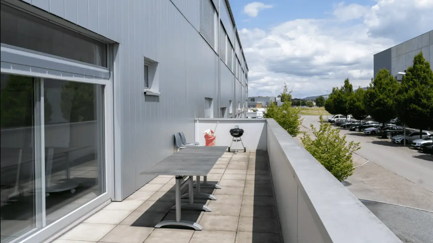 Commercial for rent - Meierhofstrasse 4, 6032 Emmen