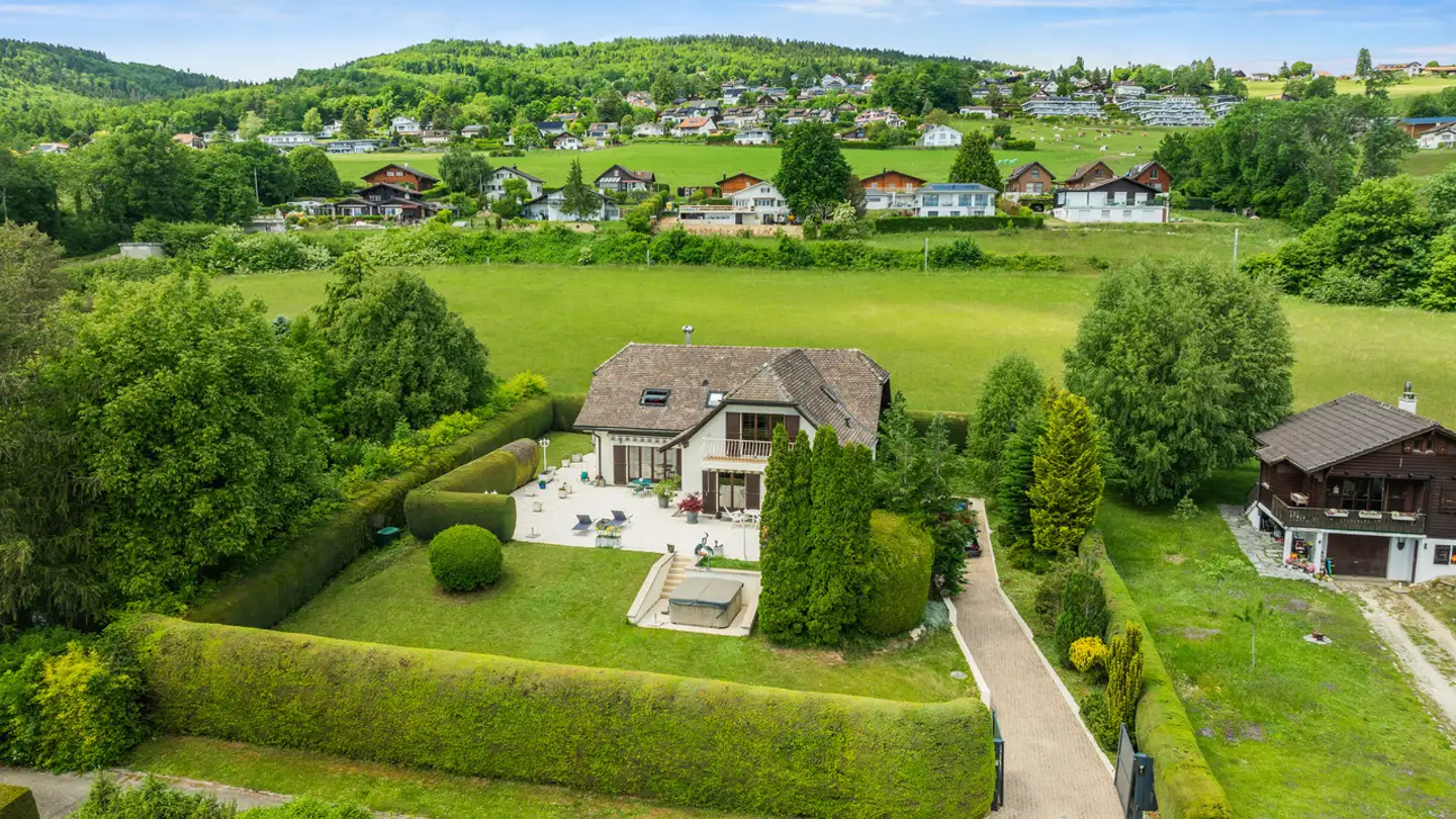 Maison individuelle à vendre - Route De Le Muids, 1273 Arzier-Le Muids