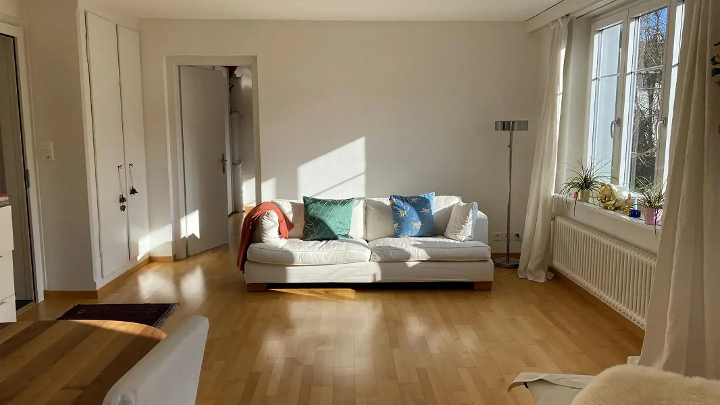 Wohnung mieten - 8134 Adliswil - Foto 3