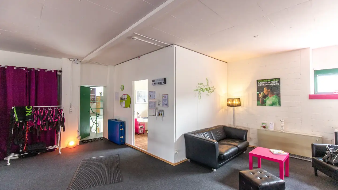 Gewerbe mieten - Quellenstrasse 13, 4310 Rheinfelden