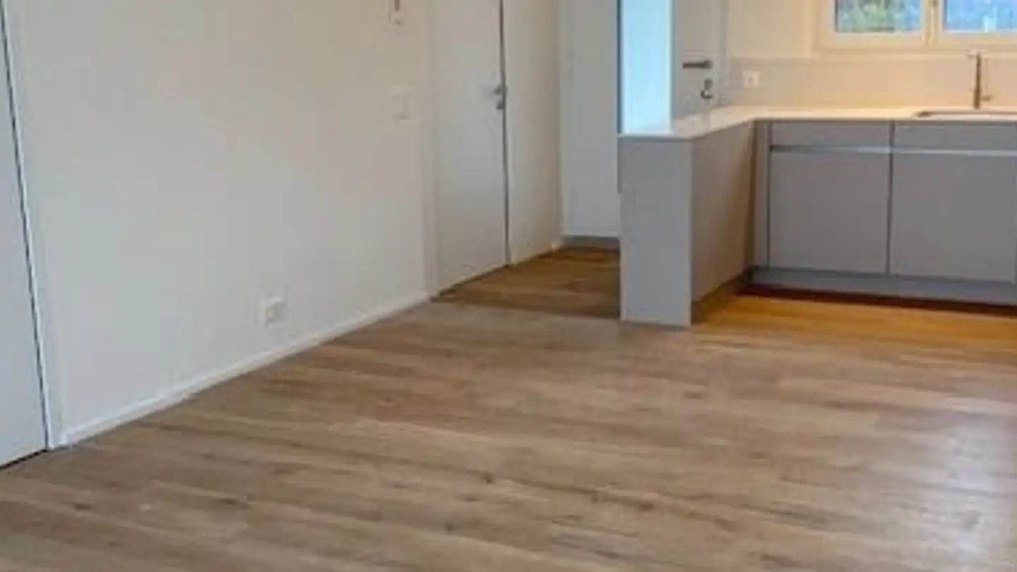 Dachgeschosswohnung mieten - Hertensteinstrasse 4, 6353 Weggis - Foto 3