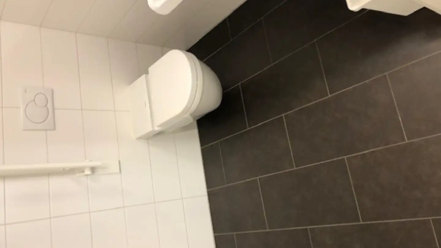 Commercial for rent - 2034 Peseux - Photo 2