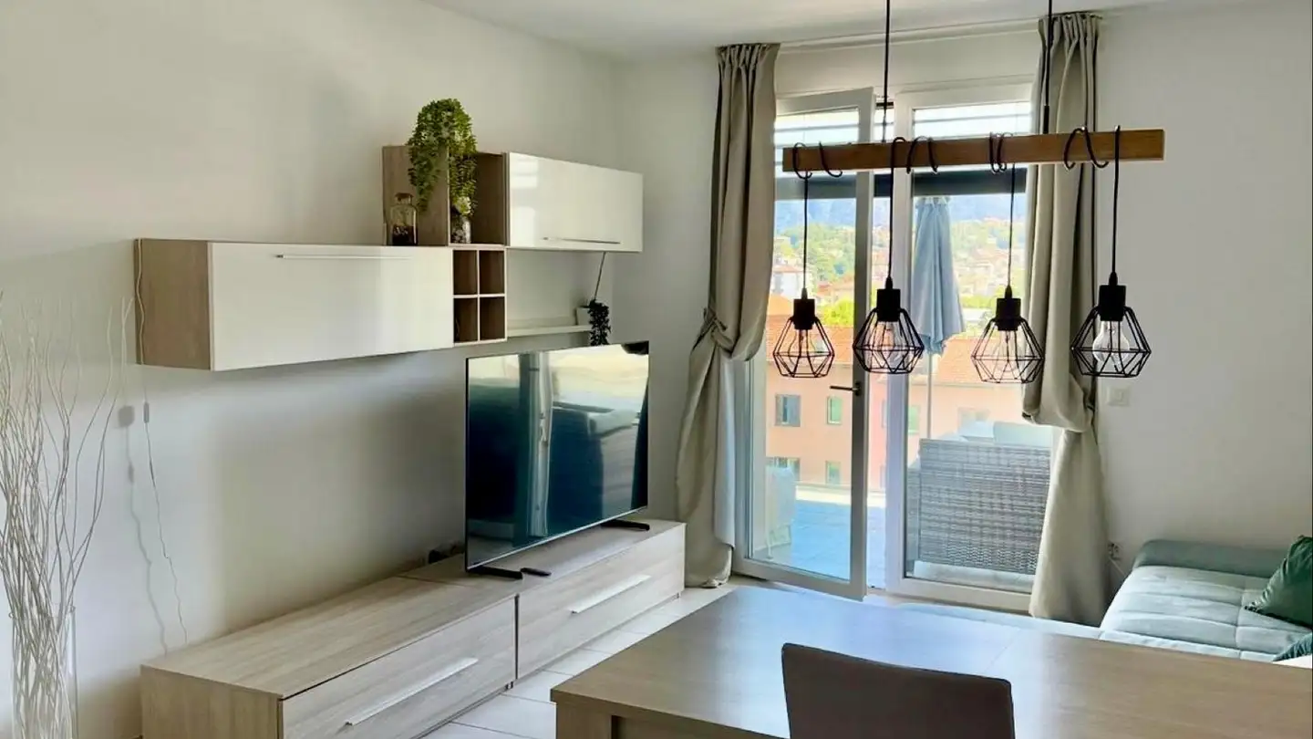 Wohnung mieten - Viale Carlo Pereda, 6828 Balerna