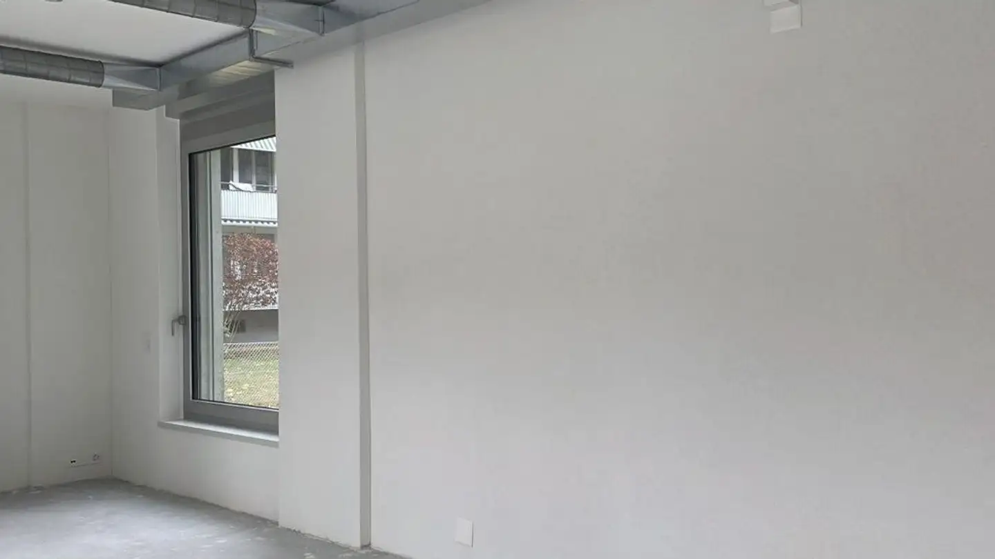 Commercial for rent - Wehntalerstrasse 496, 8046 Zürich