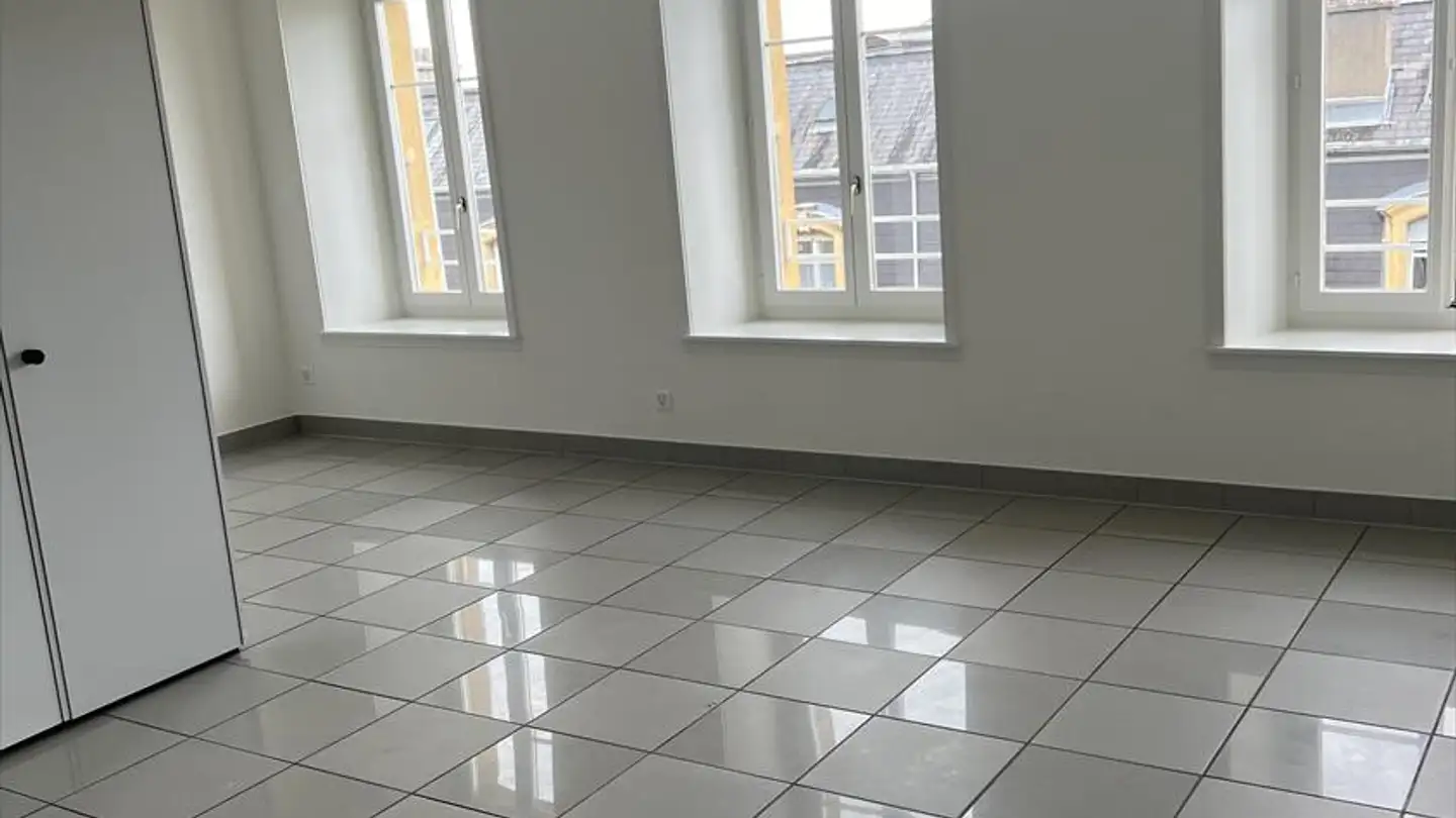 Duplex in affitto - Rue Des Beaux-Arts 1, 2000 Neuchâtel - Foto 3