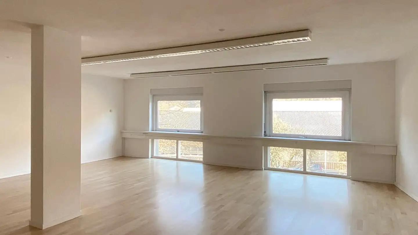 Spazio ufficio in affitto - Riedstrasse 1b, 4222 Zwingen - Photo 2