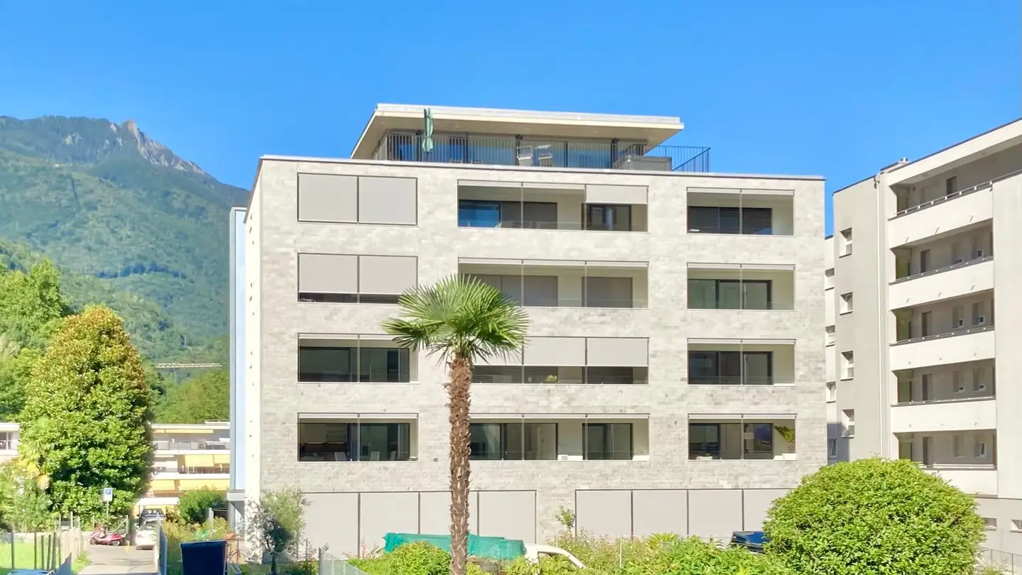 Parcheggio sotterraneo in affitto - Via Verbano 23a, 6648 Minusio