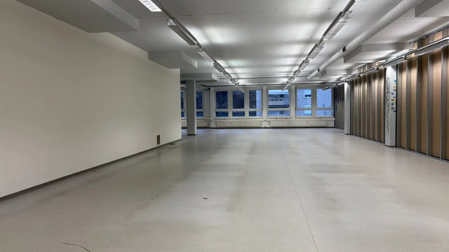 Gewerbe mieten - Worblentalstrasse 32, 3063 Ittigen