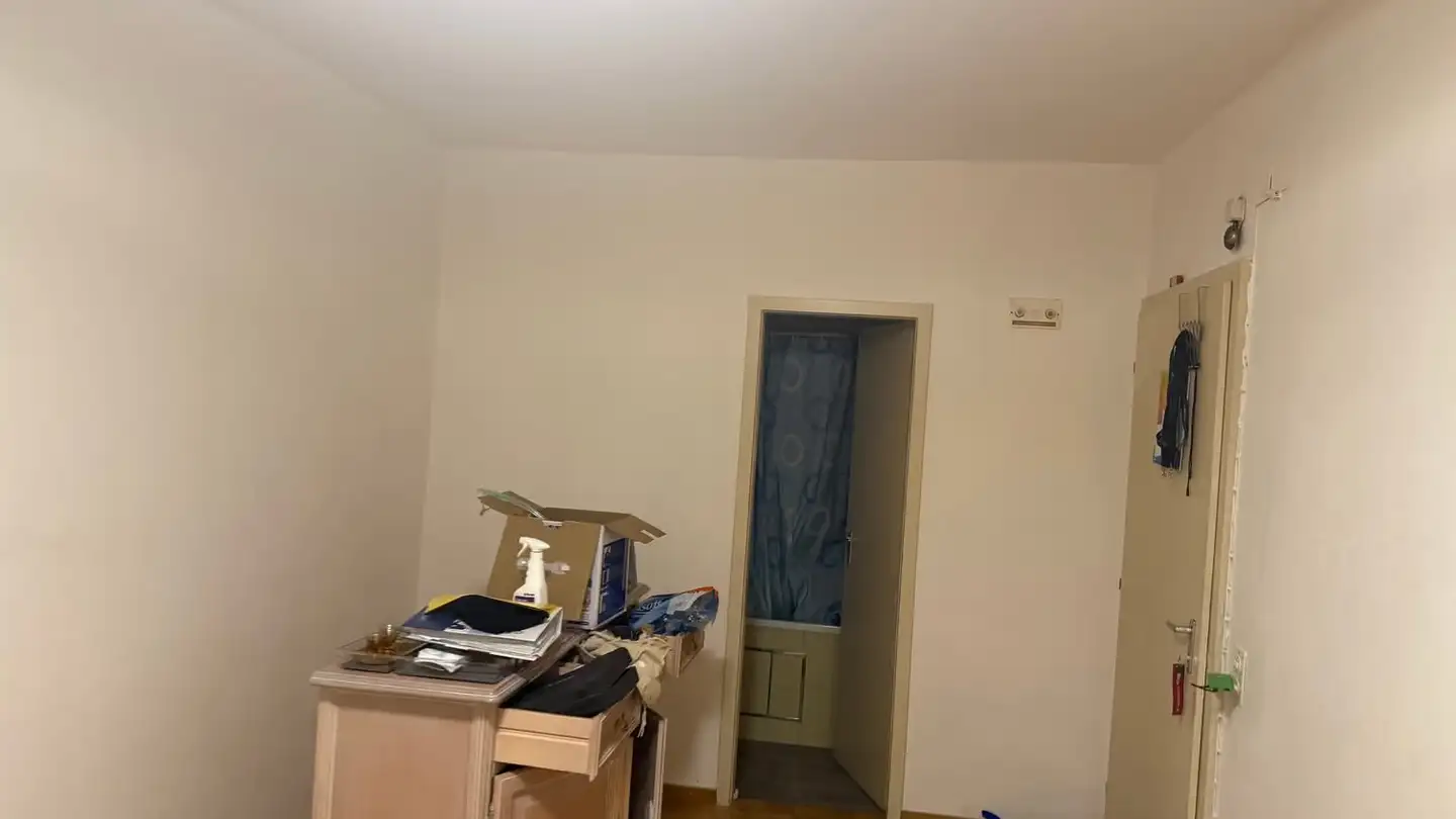 Studio for rent - Höhenring 15, 8052 Zürich
