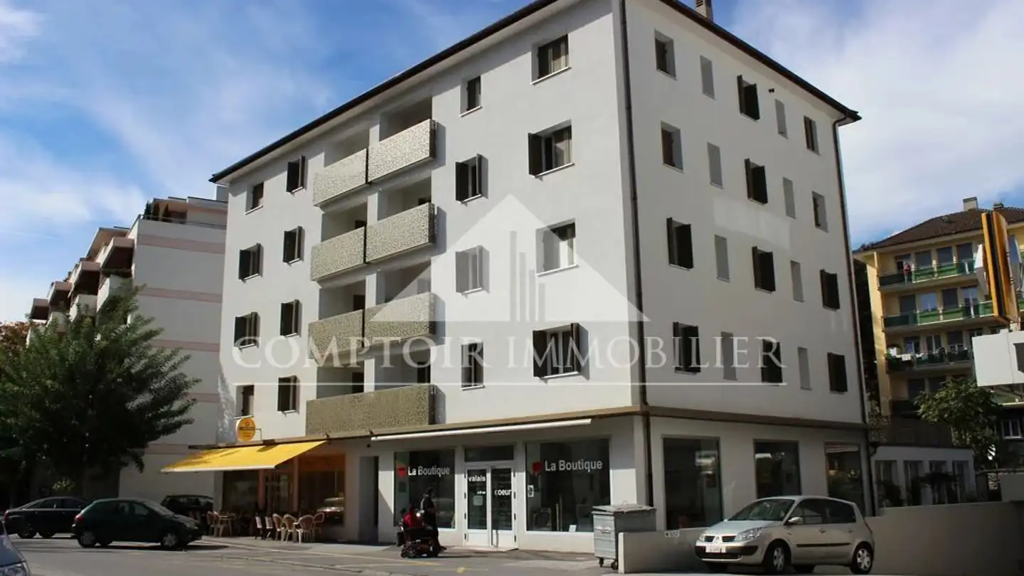 Outdoor parking space for rent - Route De Sion 24, 3960 Sierre