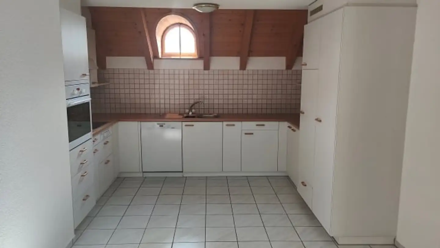 Attic flat for rent - Hauptstrasse 66, 4436 Oberdorf BL