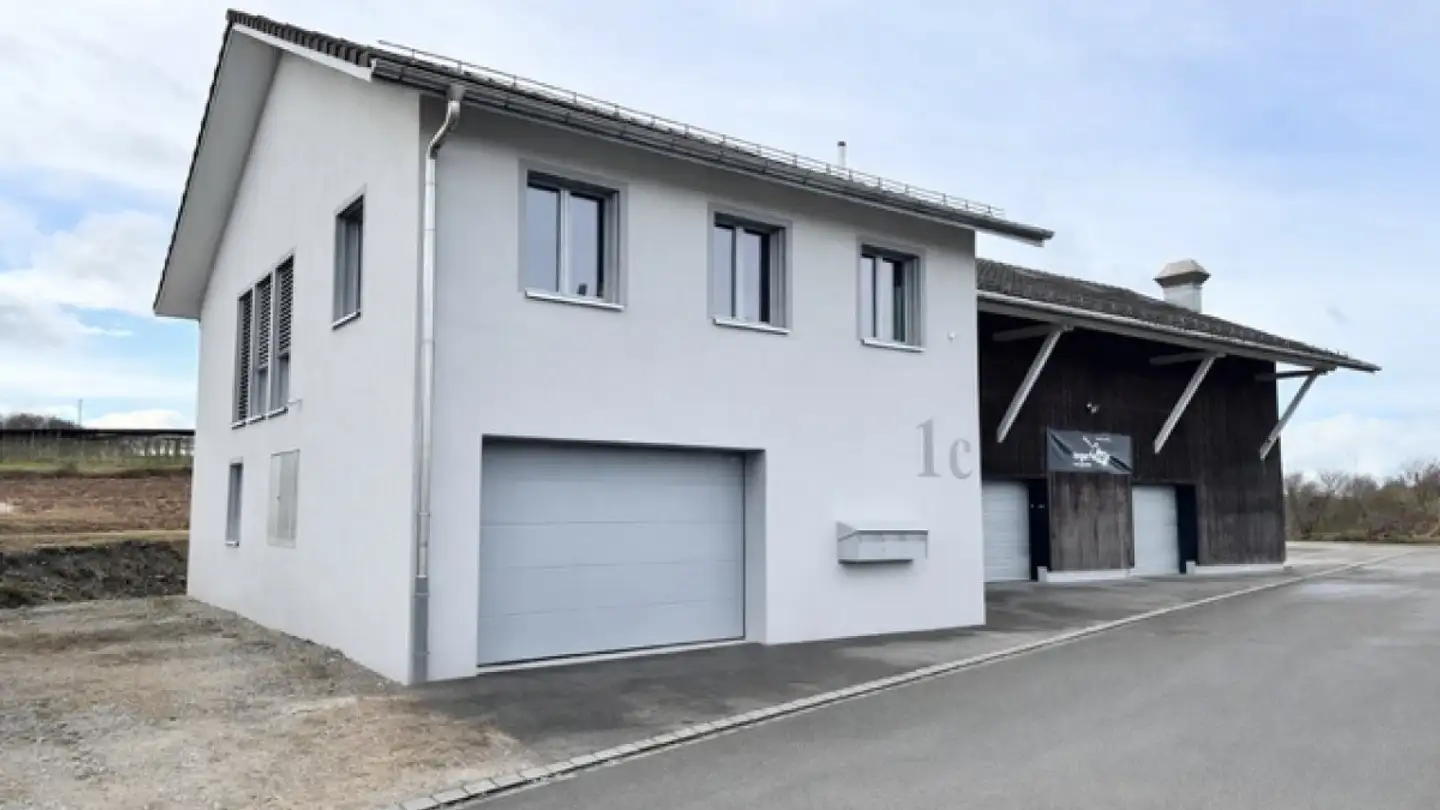 Bureau à louer - Hauptstrasse 1c, 8544 Attikon