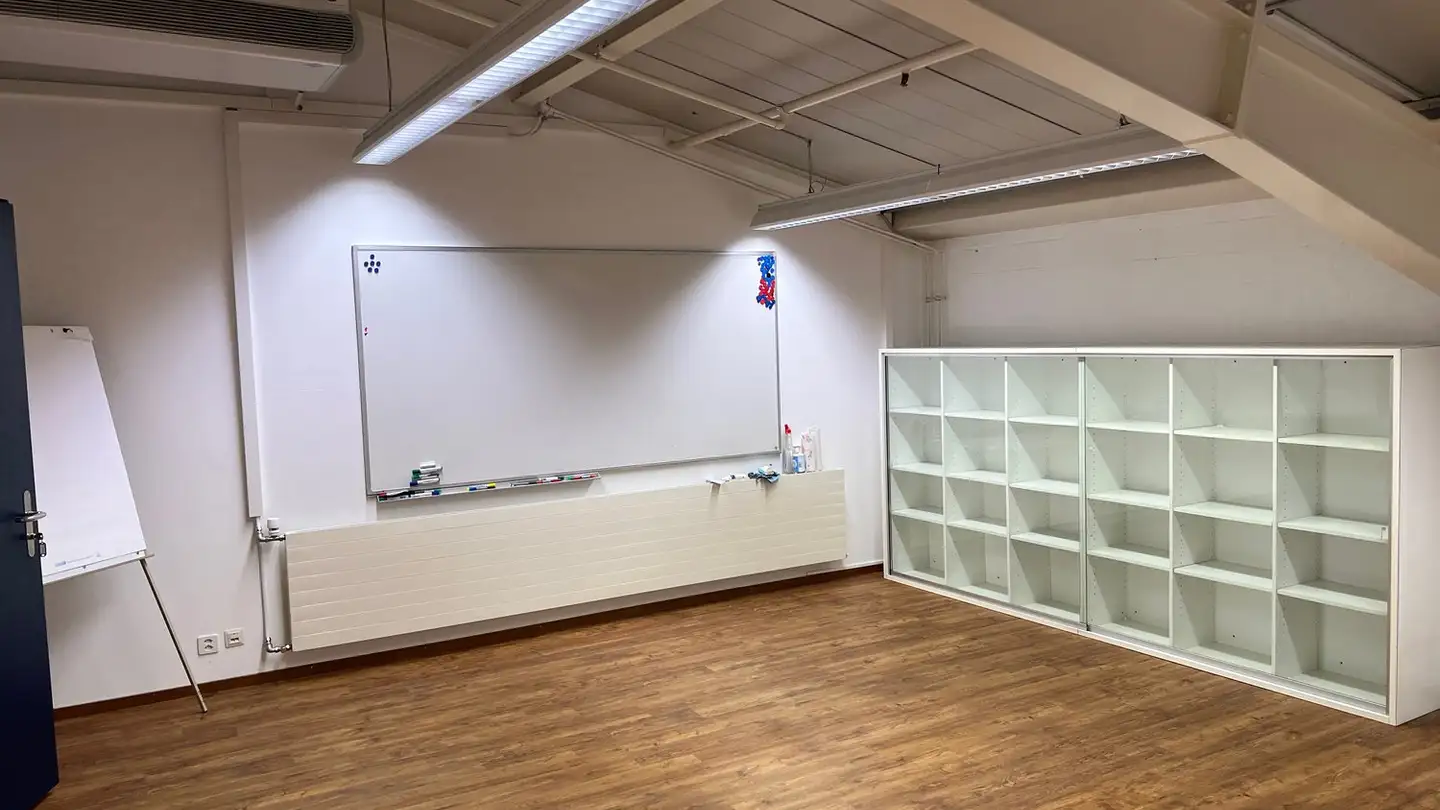 Laboratorio in affitto - Leuholz 14, 8855 Wangen SZ - Photo 2