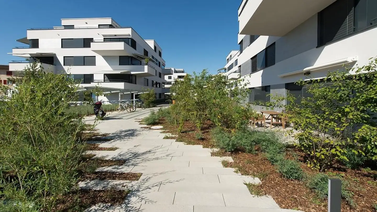 Garage singolo in affitto - Schulstrasse 95, 8105 Regensdorf