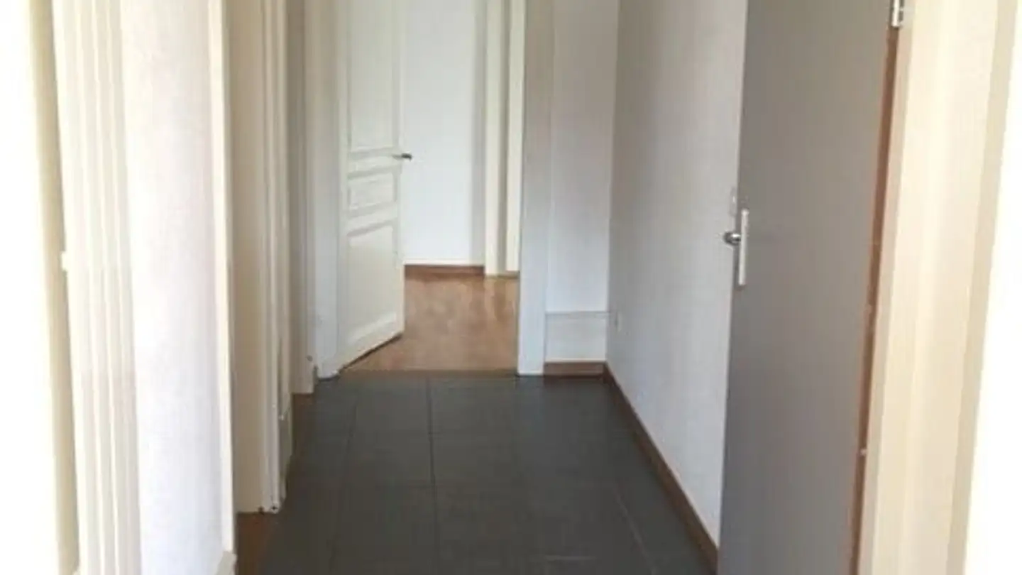 Attico in affitto - Rue Du Roc 1, 2000 Neuchâtel - Photo 3