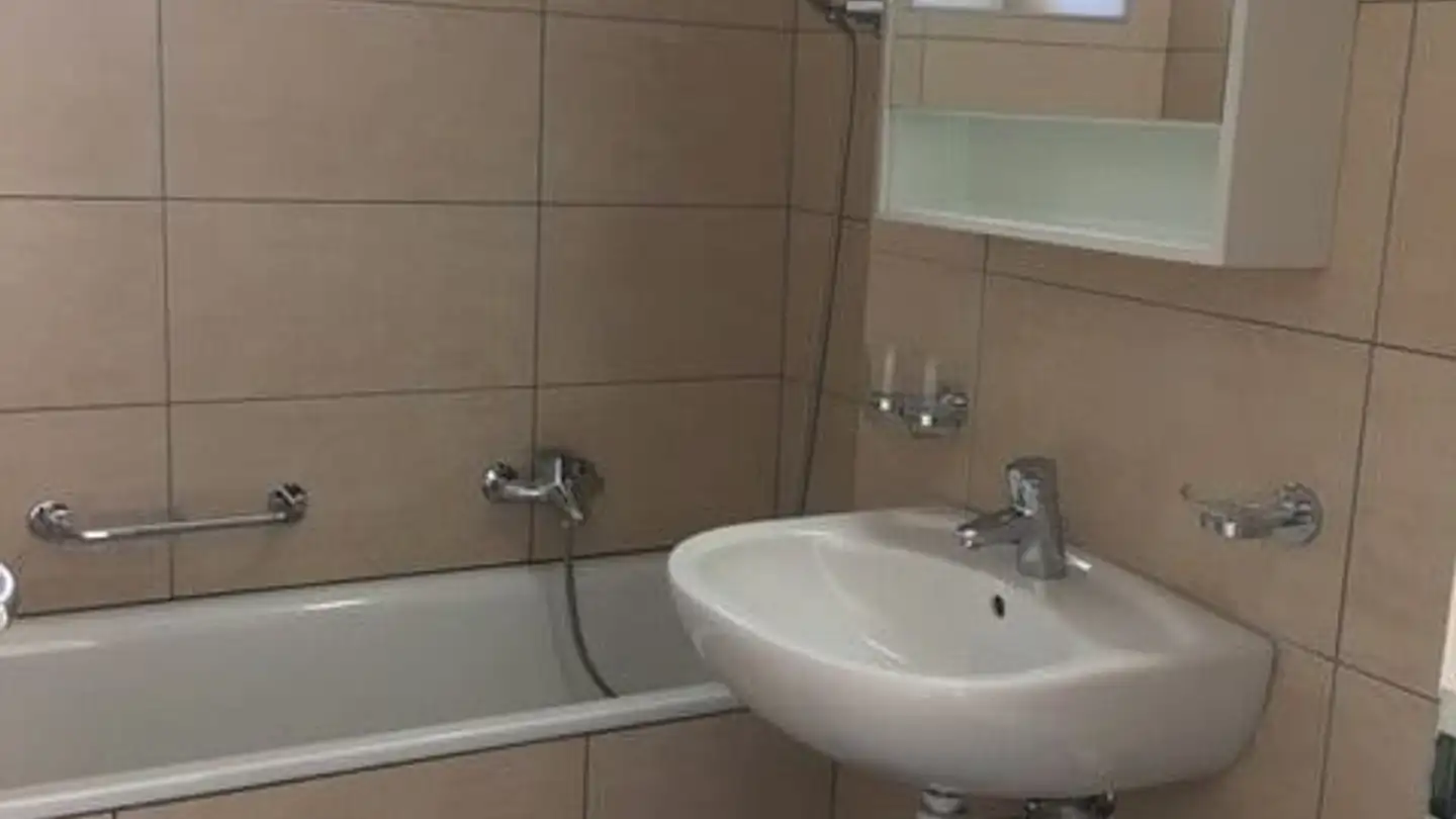 Attico in affitto - Rue Du Roc 1, 2000 Neuchâtel - Photo 4