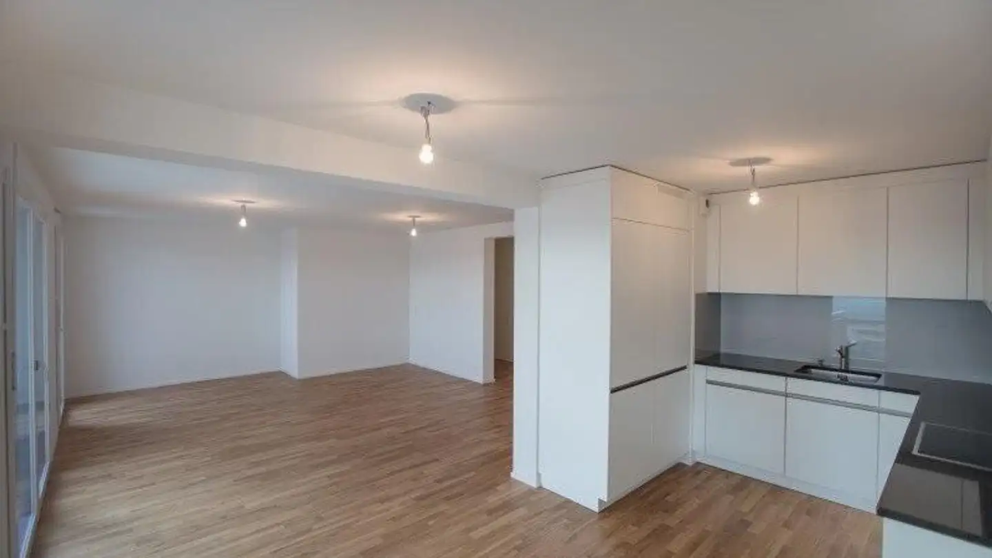 Wohnung mieten - Rue Des Cerisiers 32, 2000 Neuchâtel - Foto 2