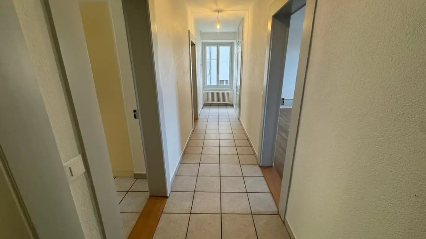 Wohnung mieten - Avenue Robert 26, 2052 Fontainemelon - Foto 2