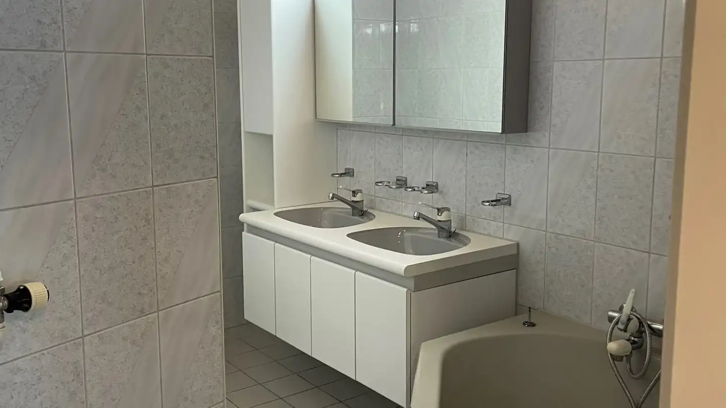 Wohnung mieten - Wittenbergstrasse 2, 3205 Gümmenen - Foto 3