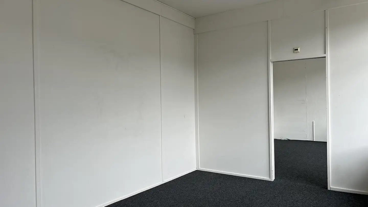 Bürofläche mieten - Hauptstrasse 24, 4416 Bubendorf - Foto 4