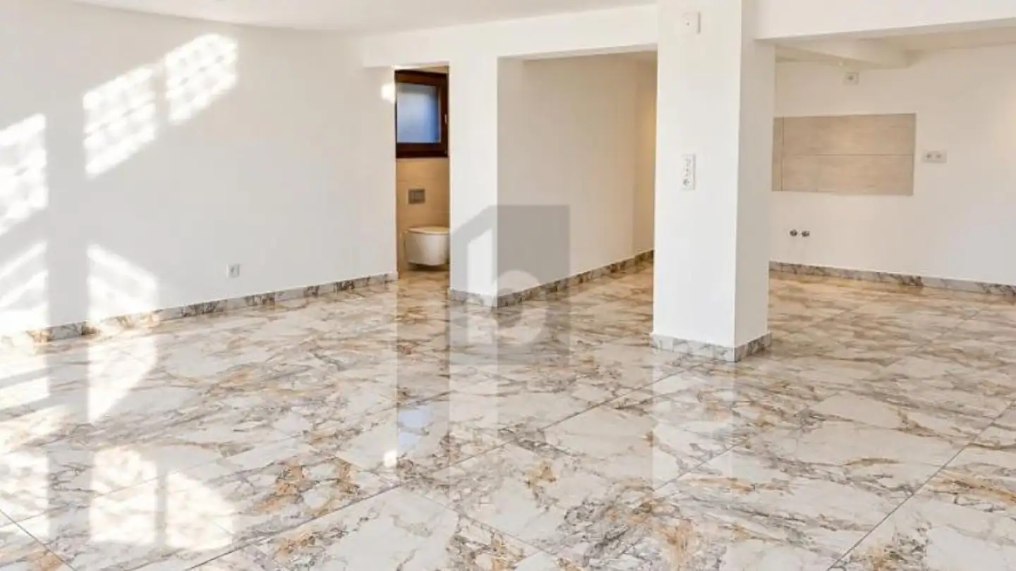 Single house for sale - 6748 Anzonico - Photo 3