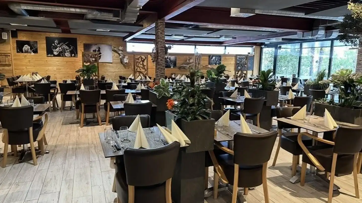 Restaurant mieten - Route D'italie 115, 1958 Uvrier - Foto 2