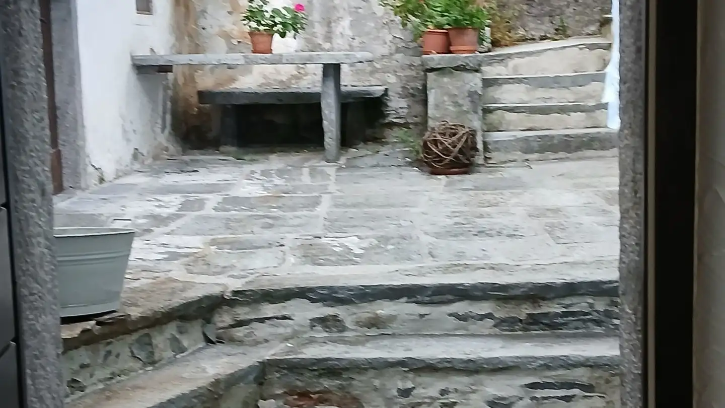 Appartamento ammobiliato in affitto - La Strécia Di Emigránt 8, 6658 Borgnone - Foto 3