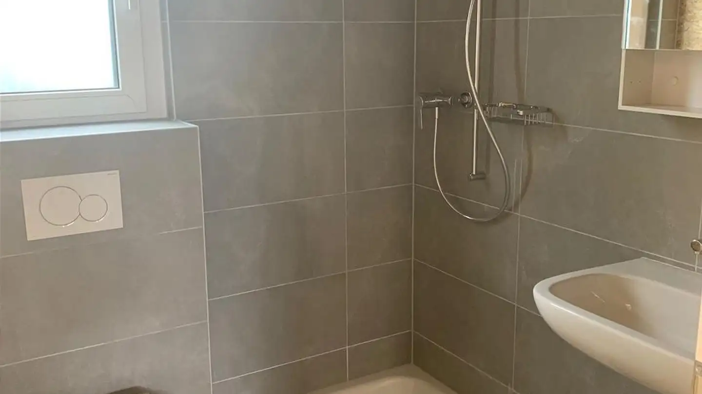 Commerciale in affitto - 2113 Boveresse - Photo 4