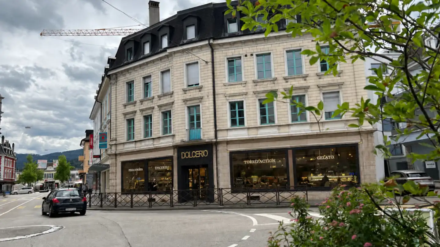 Edificio ad uso misto in vendita - Rue De La Molière 36, 2800 Delémont